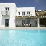 Villa Ammos *