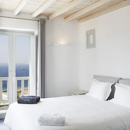 Ammos Villa *