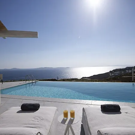 Ammos Villa *